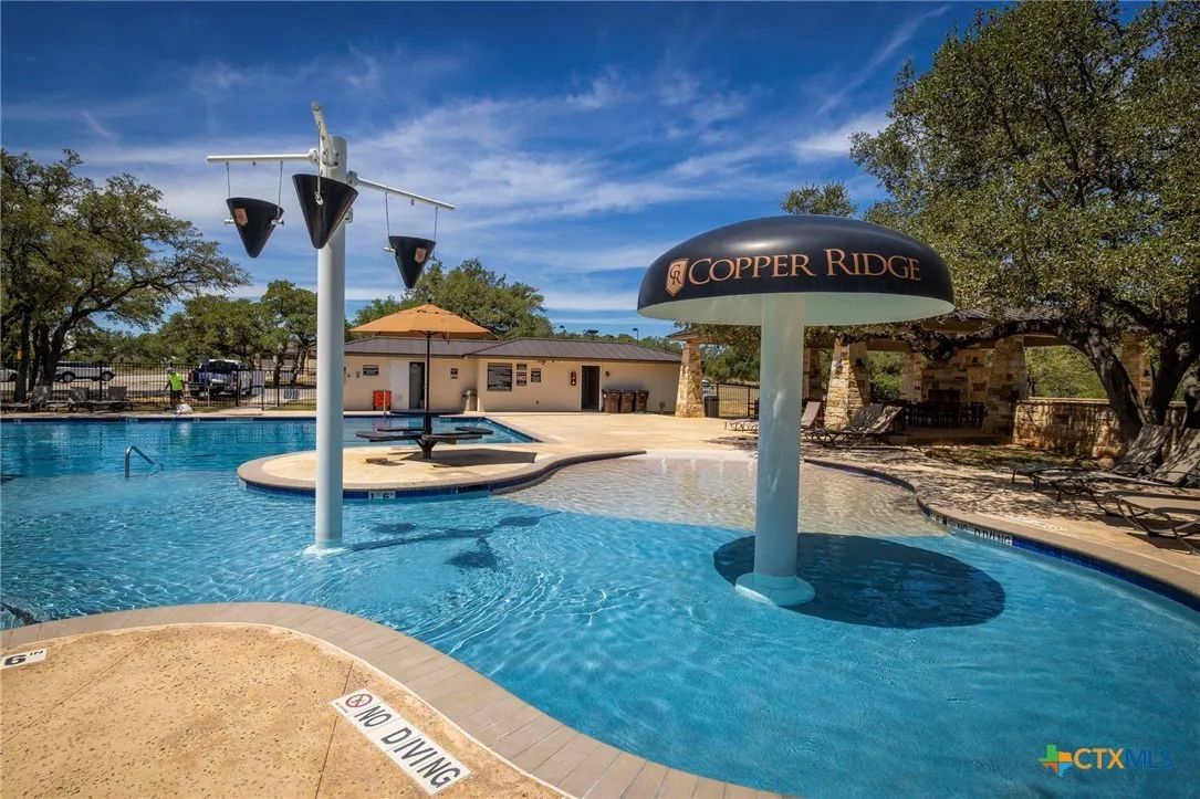 Copper Ridge pool and amenity center